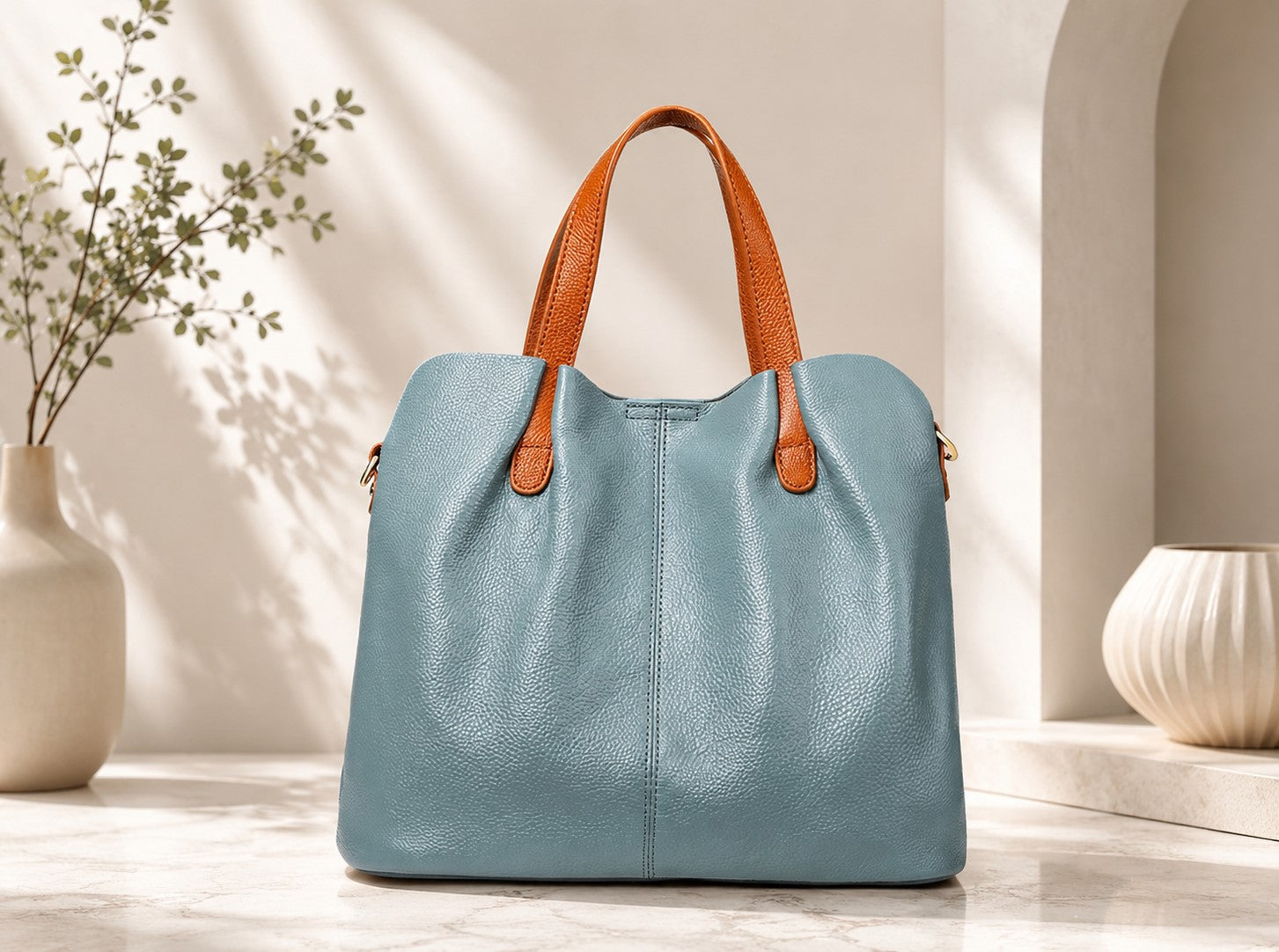 THE ISABEL BUCKET TOTE
