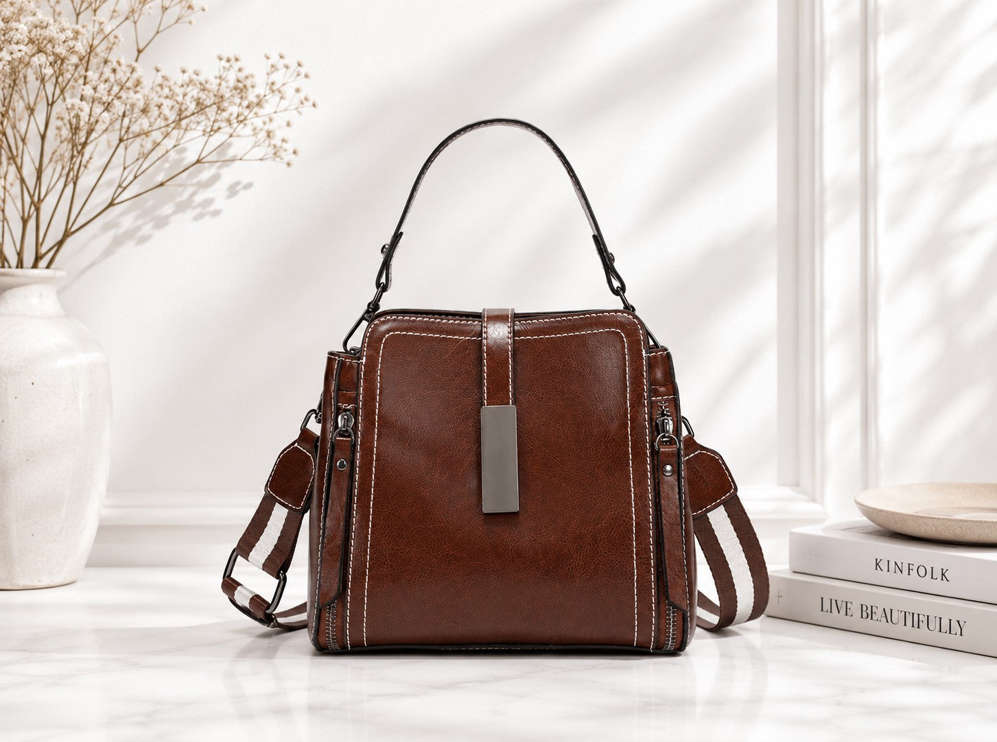 THE CÉLESTE CROSSBODY BAG