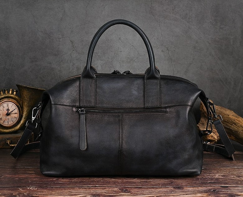 minimalist women's retro leather tote bag flatlay ÆTHEL

